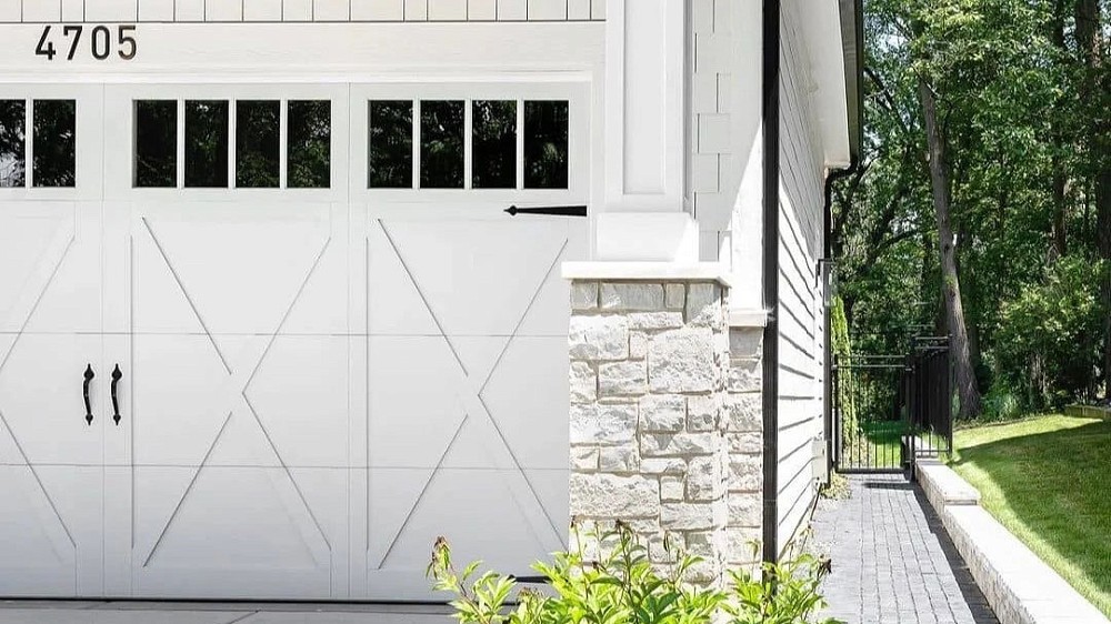 Carriage House Door 5